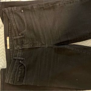 Levi’s Strauss 311 shaping skinny high waisted size 29 jeans